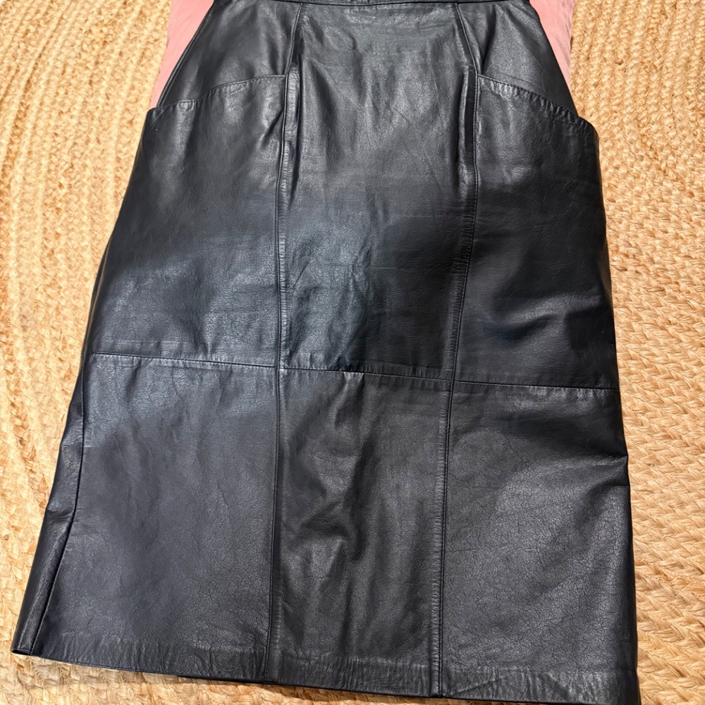 Leather A-Line Vintage Skirt - Picture 5 of 5